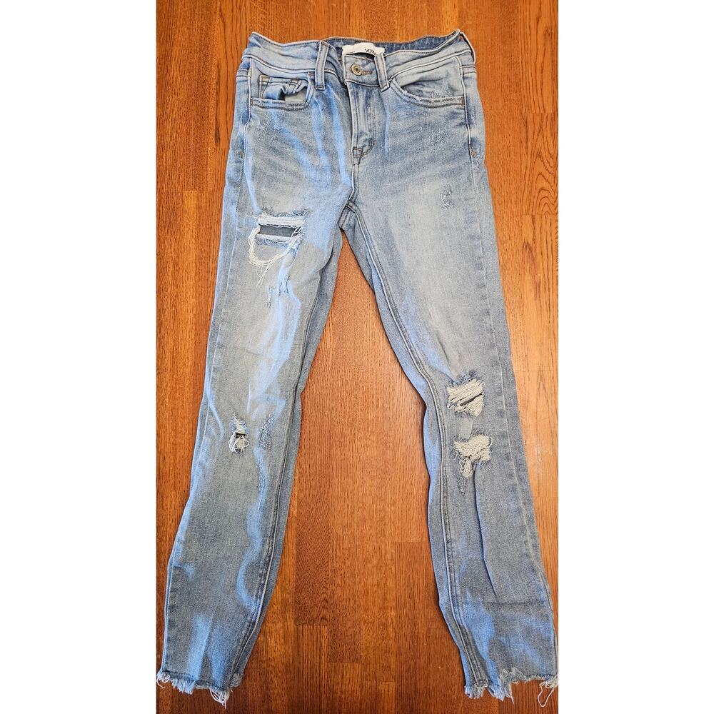 Vervet Los‎ Angeles distressed jeans size 26 style Style VT856 inseam 27